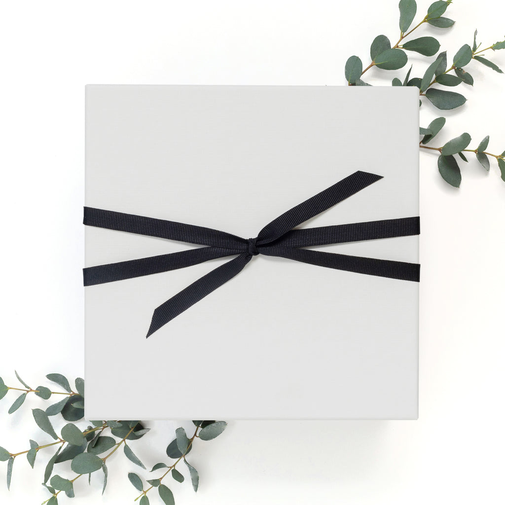 White and Black Spa Gift Box